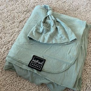 Milk Maid Goods Swaddle Set.